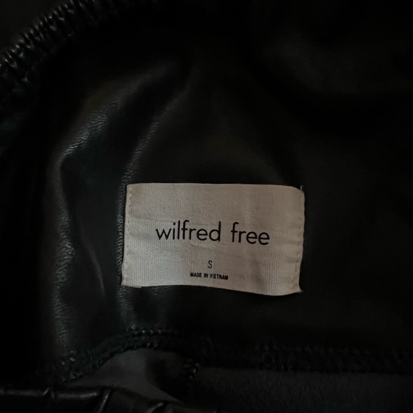 Aritzia Wilfred Daria Cropped Faux Leather Leggings - Picture 3 of 3